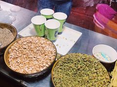 -清真老马家国华牛奶鸡蛋醪糟(正宁路店)