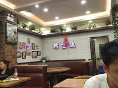 大堂-鱼众不同·鸡公煲·烤全鱼(国顺路店)