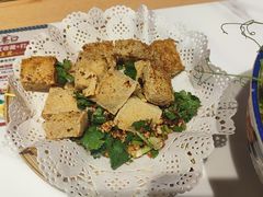 -窄巷口生烫牛肉米线(客村店)