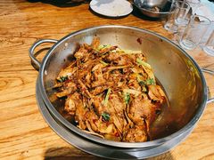 主打的干锅鸭头-安诚居干锅鸭头(八角店)