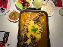 菠萝酸辣-鱼酷活鱼烤鱼(南京水游城店)