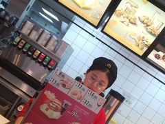 -麦当劳(郑州东高铁站店)