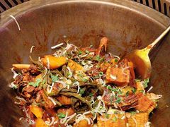 -山河屯铁锅炖(哈西站店)