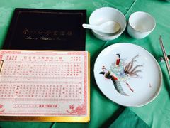 餐具摆设-誉八仙茶室酒楼(新天地店)