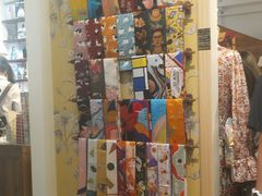 -恋物百货商店(华侨城店)