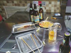 -马路牙子烧烤音乐酒馆(望京店)