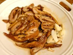 -老鼎万春卤菜(五代传承创始老店)