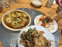 -郑件洋芋饭庄