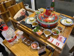 -毛辣果·贵州红酸汤牛肉火锅(西单店)