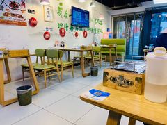 大堂-烤满分·东北烧烤(首经贸店)