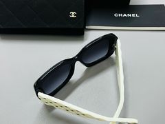 -目艮眼镜SHOWROOM(品牌集合店)