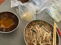 -正宗杨记普洱酸醋米线(总店)