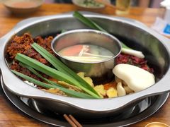 -周幺妹重庆老火锅(银泰城总店)