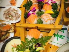 -青瓦餐厅·生鱼片·韩园烤肉(西塔店)