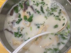 老鸭粉丝汤-津津老鸭粉丝馆(正东路店)