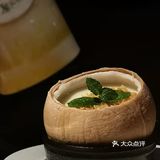 顺着时光的烙印 来到天河北这家椰子鸡老店