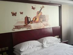 -维也纳酒店(桂林万象城火车站店)