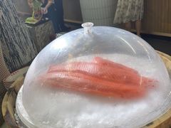 -四囍码头海鲜烧烤自助火锅(外滩南京东路悦荟广场店)