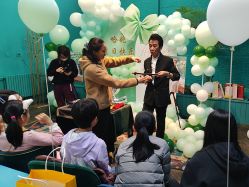 -孩提·一站式宝宝宴布置·儿童生日派对策划·小丑表演(北京店)