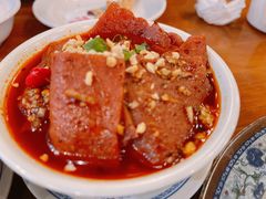 -炉小二铜锅牛蛙•川湘菜(三里屯店)
