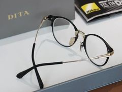 -目艮眼镜SHOWROOM(品牌集合店)