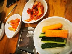 -喇喇排骨火锅·传统韩式脊骨汤(望京西园总店)