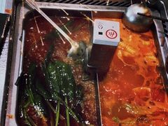 -海底捞火锅(新松江路店)