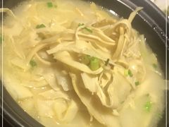 -佬麻雀·剁椒鱼头(京基KK One店)