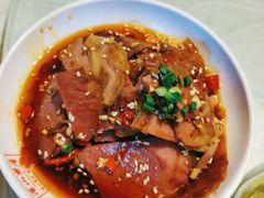 麻辣驴肉-深山老屋(张江店)