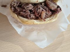 -闫家驴肉老店(华电一校店)
