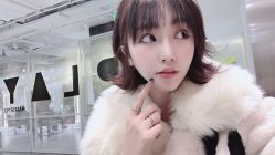 -AYO SALON