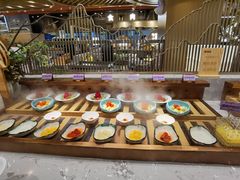 -山焱·炭火自助烤肉(周浦万达店)