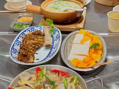 -楼上大排档·顺德菜·粥水·鱼生(苗栗路店)