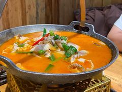 -老滇山寨•云南特色菜•地方菜•民族风情歌舞表演(金碧店)