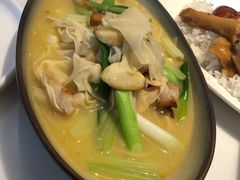 鲜汤浸笋丝-新旺茶餐厅·早餐·夜宵(仙霞店)
