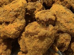 -BHC炸鸡(明洞总店)