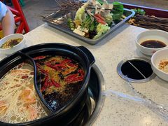 -憨叁砂锅串串(金泉路店)