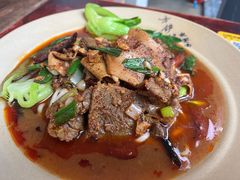 -方铲铲·成都板凳面(滨江银泰店)