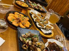 -老东镇啤酒屋海鲜加工·蒸汽海鲜·海鲜烧烤(台东店)