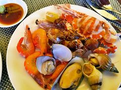 -南湖名都·景湖轩全日制餐厅·海鲜自助·东南亚风味·临湖而食