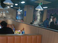 -新艺自助美食城(中山路店)