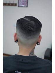 -海文先生国潮烫染男士理发馆