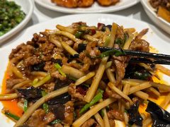 -鑫小城故事·藕汤·家常菜(台北一路总店)