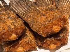 秘制炸鱼尾-阿里家·新疆烤肉酒場