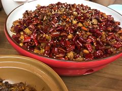 -有红鸡毛店·川菜(建设路店)