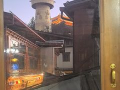 -塔洛藏餐吧(香格里拉古城店)