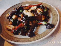 炒小黑鸡枞-半山腰·云南菜(侨福芳草地店)