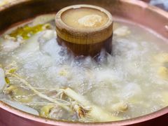 -朴小妹人参鸡汤火锅(长白山万达店)