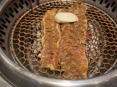 -木槿花韩式炭烤·熟成肉工坊(孙文东路店)