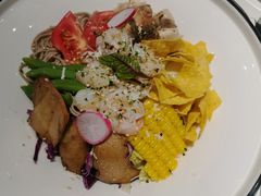 鸡肉大虾鲜蔬波奇碗-西堤牛排(龙德广场店)